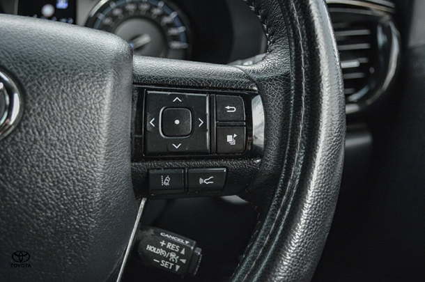 2023 Toyota Hilux 4x4 Rogue image 19