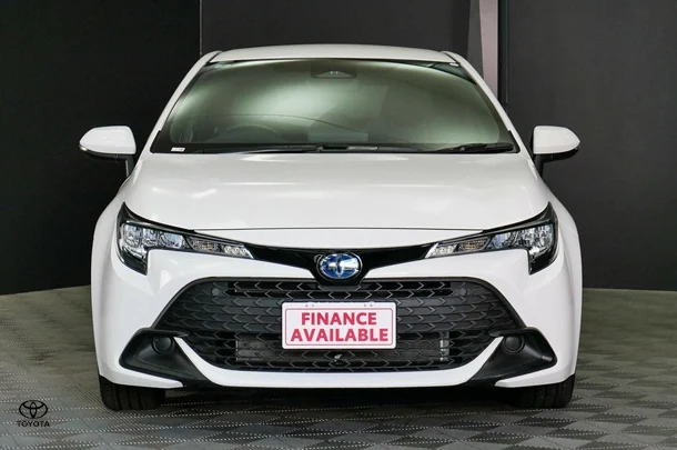 2023 Toyota Corolla Hatch Hybrid Ascent Sport image 2