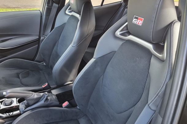 2023 Toyota GR Corolla GTS image 13