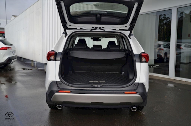 2021 Toyota Rav4 Hybrid Cruiser-2WD image 6