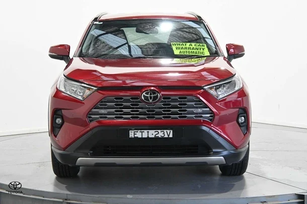 2022 Toyota RAV4 GXL-2WD image 2