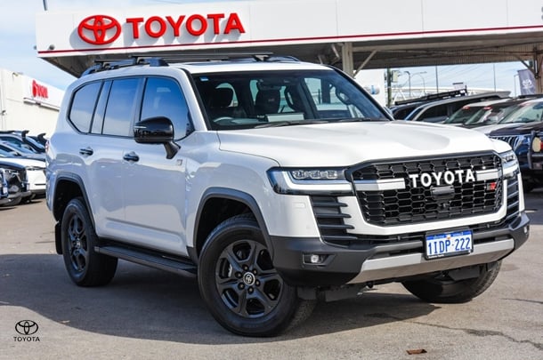 2024 Toyota Landcruiser GR-S image 1