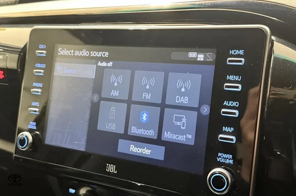 2022 Toyota Hilux 4x4 Rugged X image 19