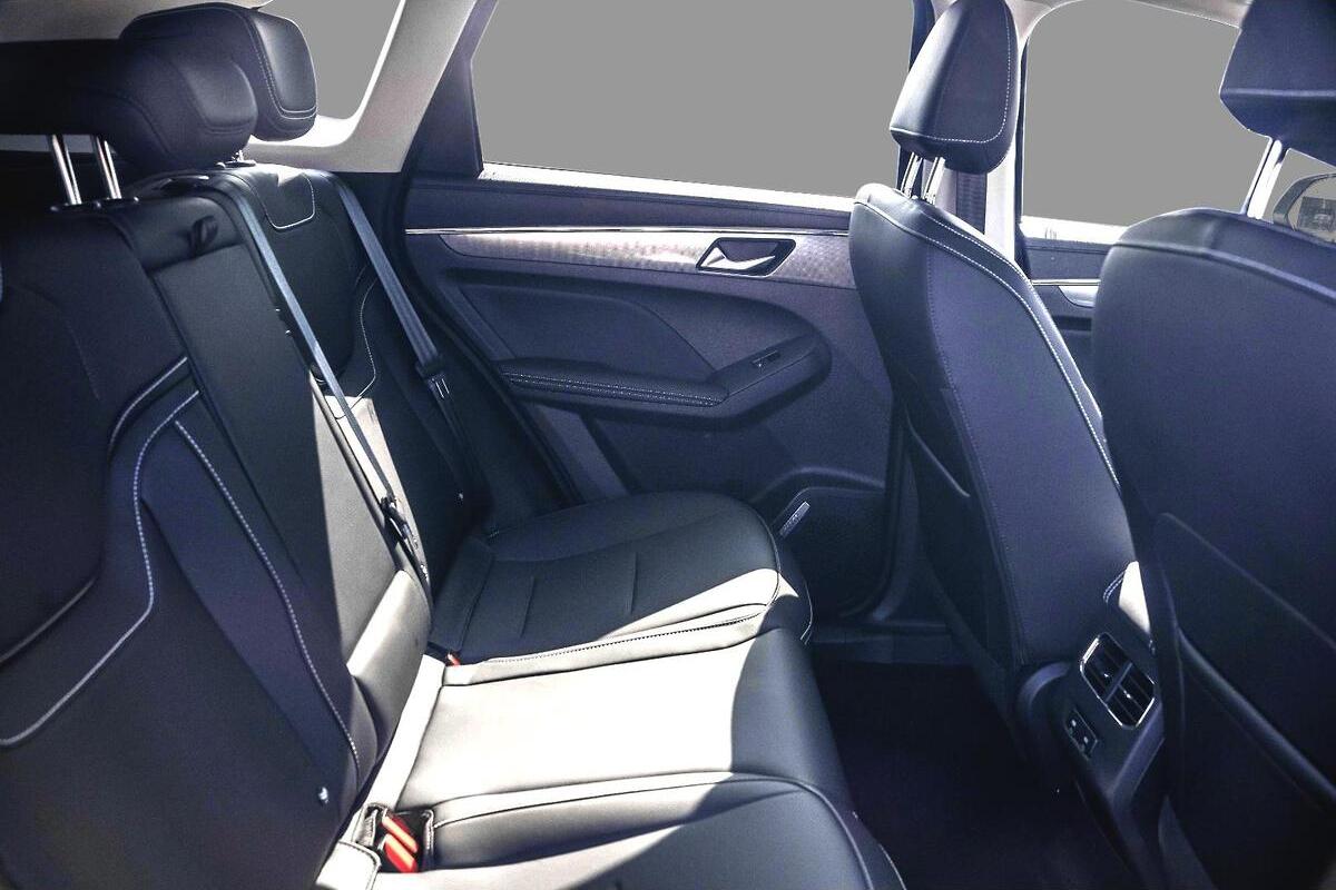 2024 GWM Haval Jolion Lux Auto image 10