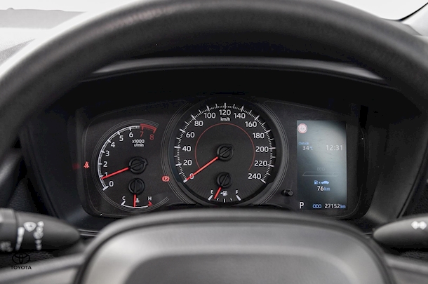 2021 Toyota Corolla Ascent Sport image 18