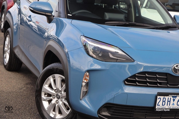 2024 Toyota Yaris Cross Hybrid GX image 8