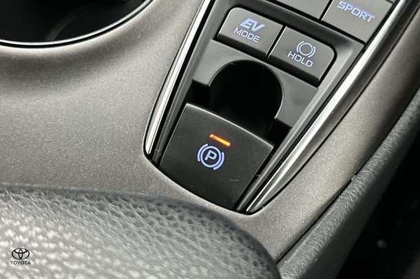 2023 Toyota Camry Hybrid Ascent image 27