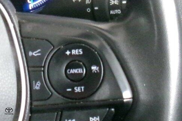 2023 Toyota RAV4 GX image 17
