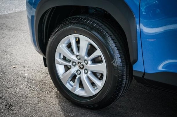 2021 Toyota Yaris Cross Hybrid GX image 5