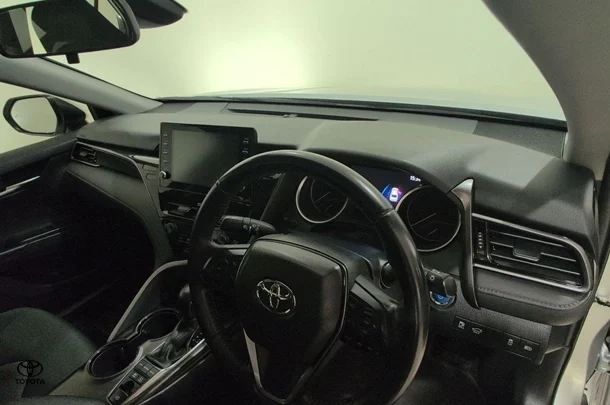 2021 Toyota Camry Hybrid Ascent Sport image 16
