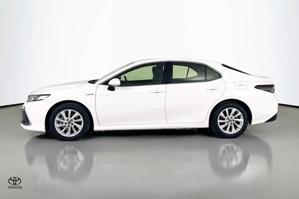 2021 Toyota Camry Hybrid Ascent image 5