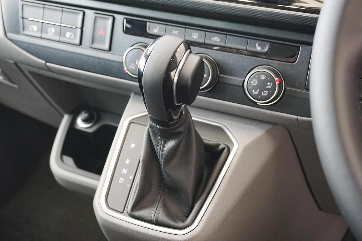 2024 Volkswagen Transporter TDI340 T6.1 LWB Auto 4MOTION MY24 image 17