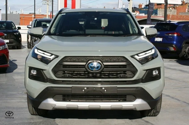2024 Toyota Rav4 Hybrid Edge AWD image 3