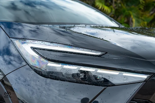 2023 TOYOTA C-HR Hybrid Koba 2WD image 23