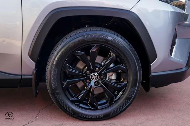 2023 TOYOTA RAV4 Hybrid Cruiser-AWD image 25