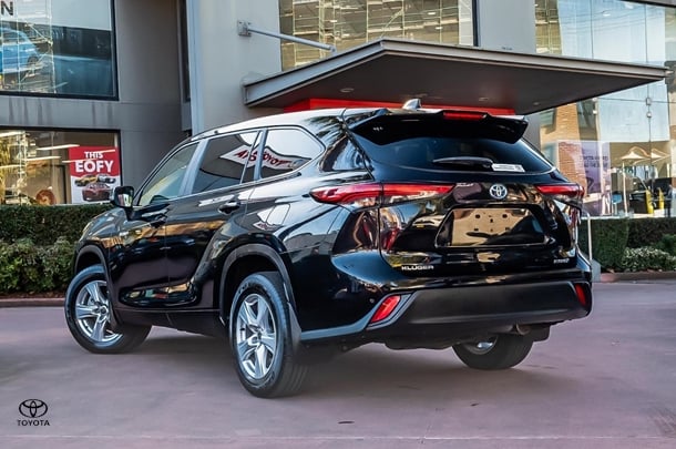 2023 TOYOTA Kluger Hybrid GX AWD image 2