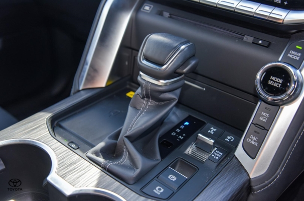 2024 Toyota Landcruiser GR-S image 13