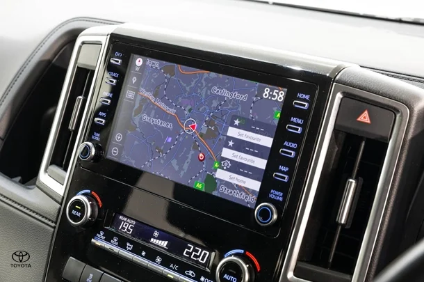 2022 Toyota Granvia Standard image 22