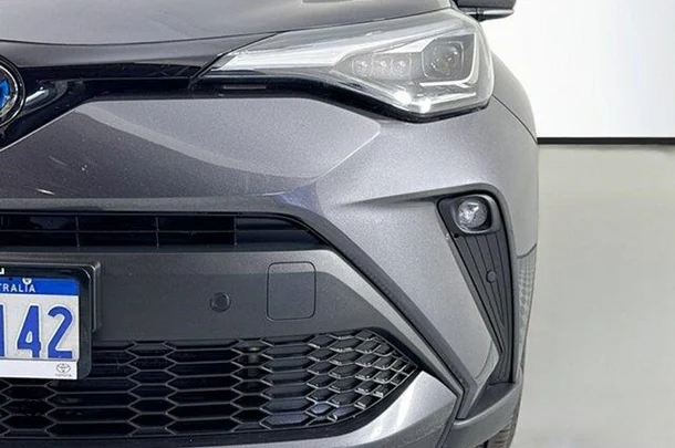 2022 Toyota C-HR Hybrid Koba 2WD image 3