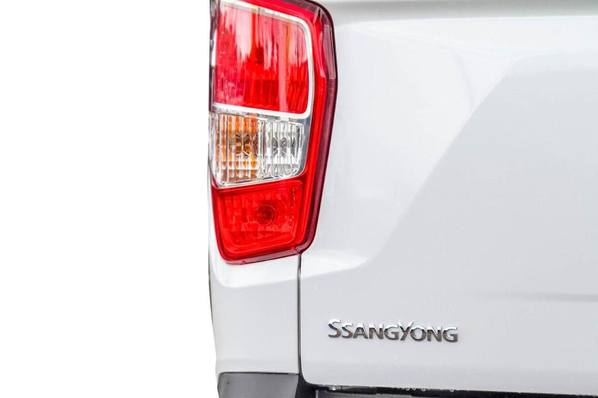 2025 KGM SsangYong Musso Ultimate XLV Auto 4x4 MY24 image 7
