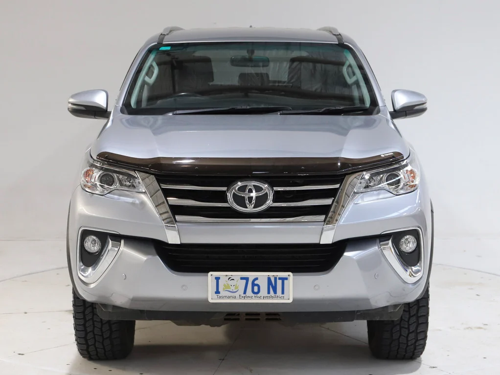 2019 Toyota Fortuner GXL image 2