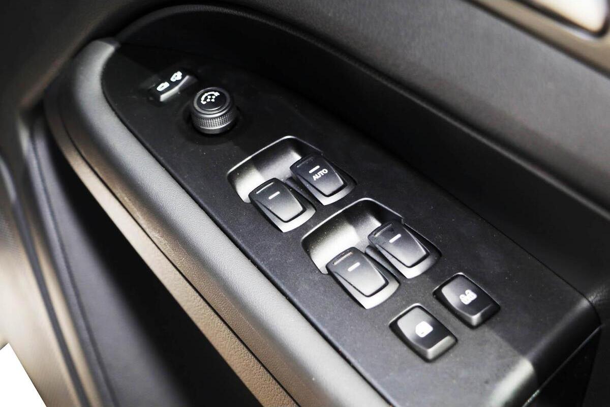 2024 SsangYong Musso Ultimate Auto 4x4 MY24 image 21