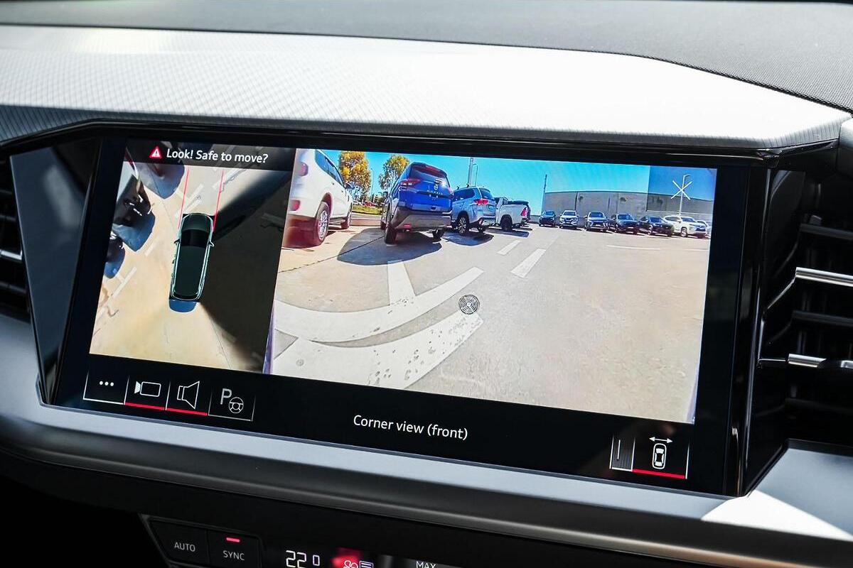 2025 Audi Q4 e-tron 45 Auto MY25 image 11