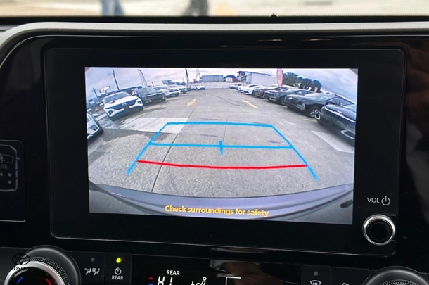 2023 Toyota Kluger Hybrid GX AWD image 19