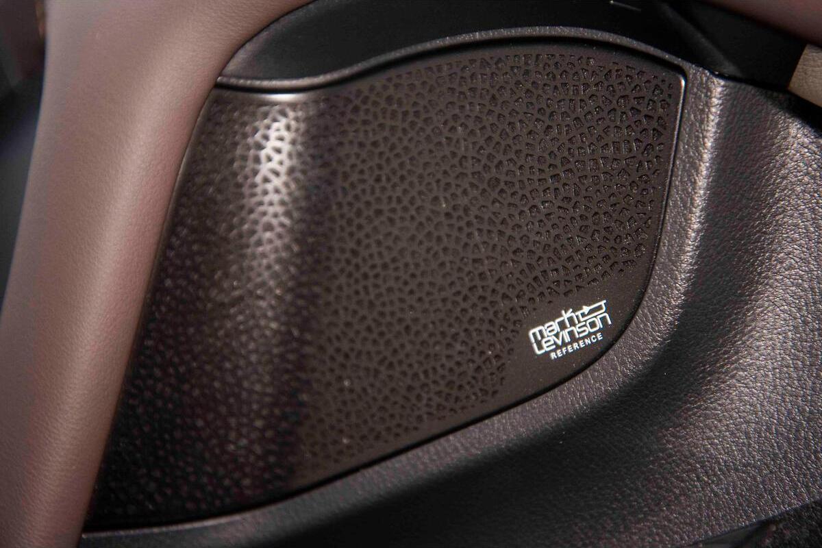 2024 Lexus LX LX600 Sports Luxury Auto 4x4 image 13