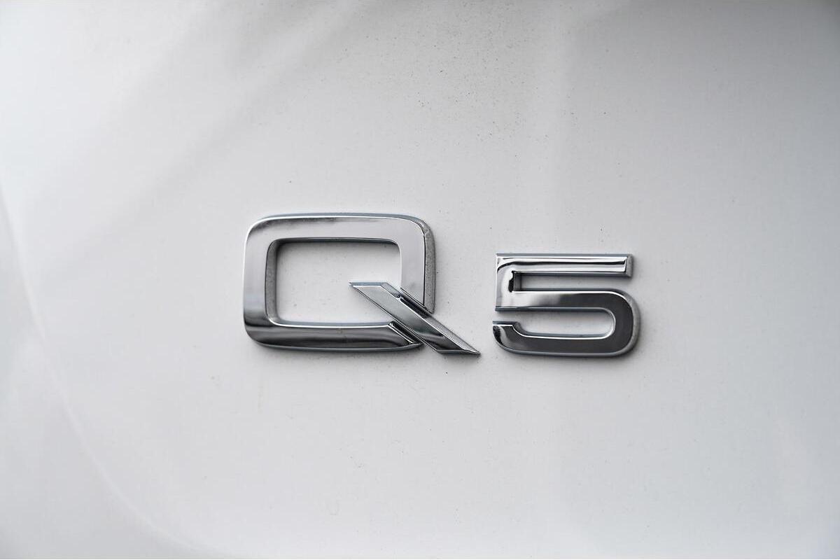 2024 Audi Q5 40 TDI Sport Auto quattro ultra MY25 image 9