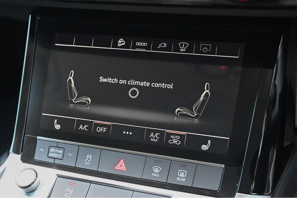 2024 Audi Q8 e-tron 55 Auto e-quattro MY25 image 11