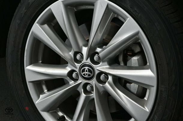 2023 Toyota Corolla Sedan Hybrid Ascent Sport image 7