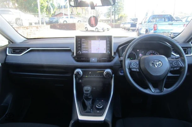 2019 Toyota Rav4 Hybrid GX AWD image 18
