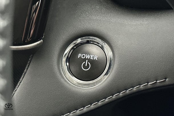 2023 Toyota Kluger Hybrid GX AWD image 19