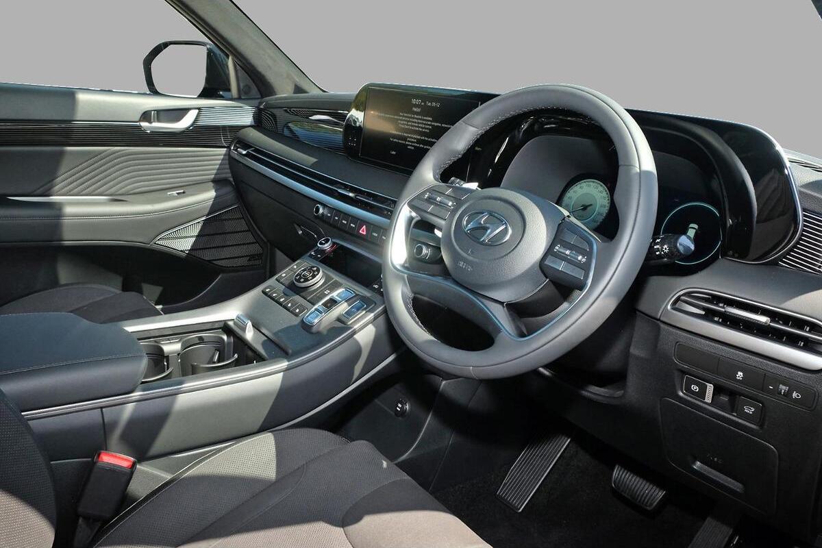 2024 Hyundai Palisade Calligraphy Black Ink Auto AWD MY25 image 5