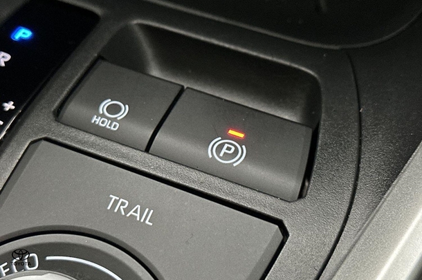 2023 Toyota Rav4 Hybrid GX AWD image 27
