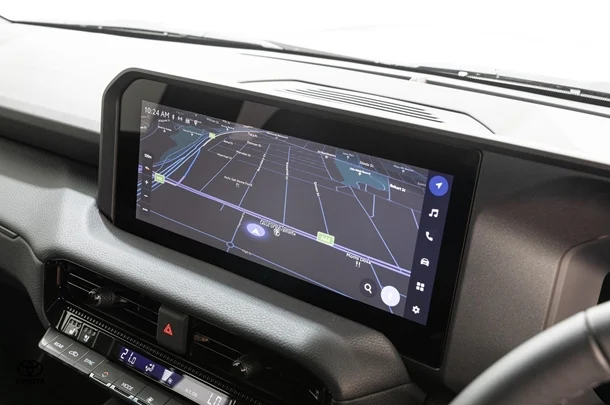 2024 Toyota Prado GXL image 25