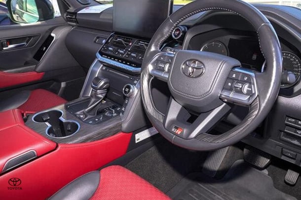 2021 Toyota Landcruiser GR-S image 6