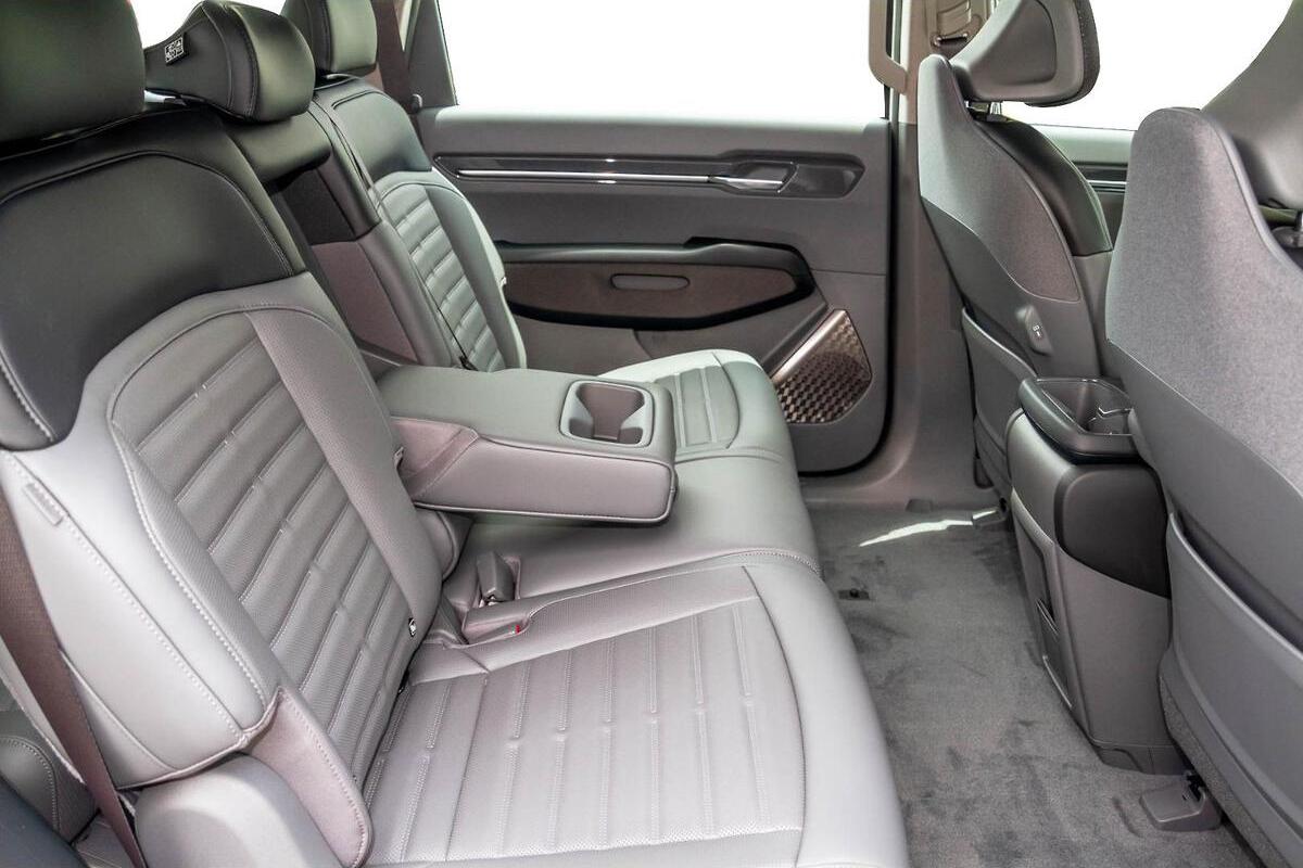 2025 Kia EV9 Earth Auto AWD MY25 image 9