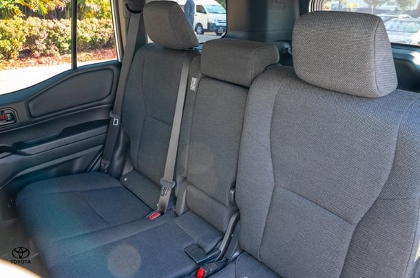 2024 TOYOTA Prado GX image 9
