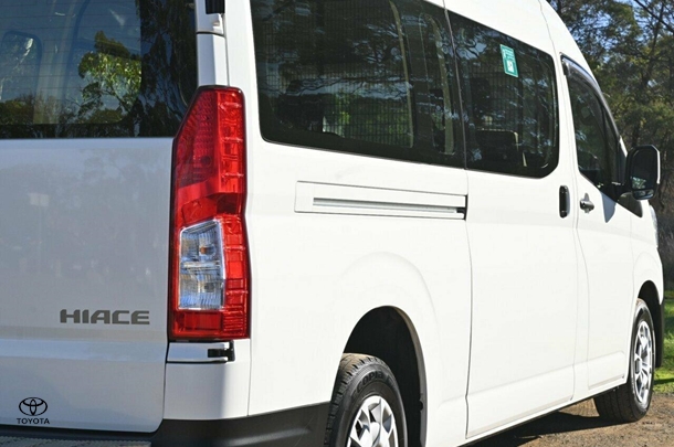 2023 Toyota Hiace SLWB image 10