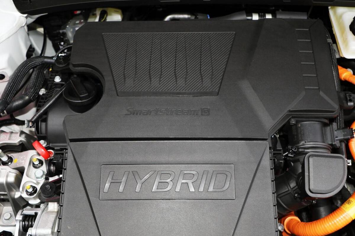 2025 Kia Niro HEV S Auto 2WD MY25 image 13