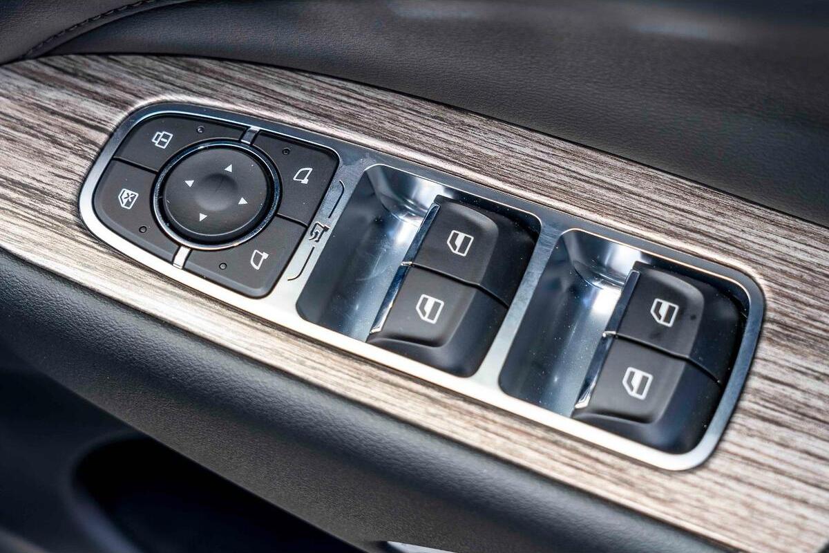 2025 GWM Cannon Alpha Ultra Hybrid Auto 4WD Dual Cab image 28