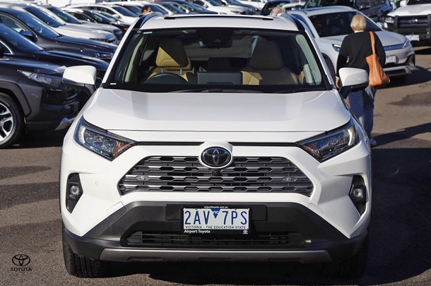 2024 Toyota RAV4 Cruiser 2WD image 9