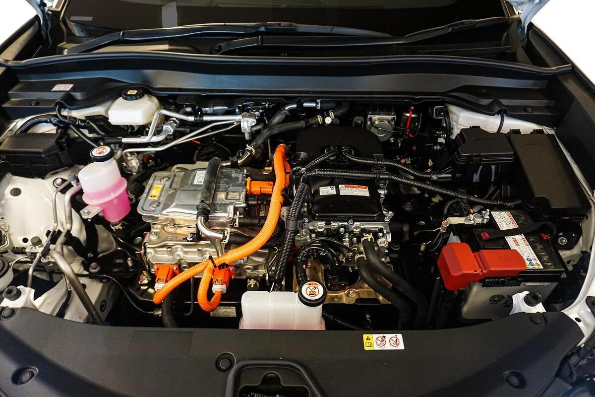 2024 Lexus UX UX300e Sports Luxury Auto FWD image 8