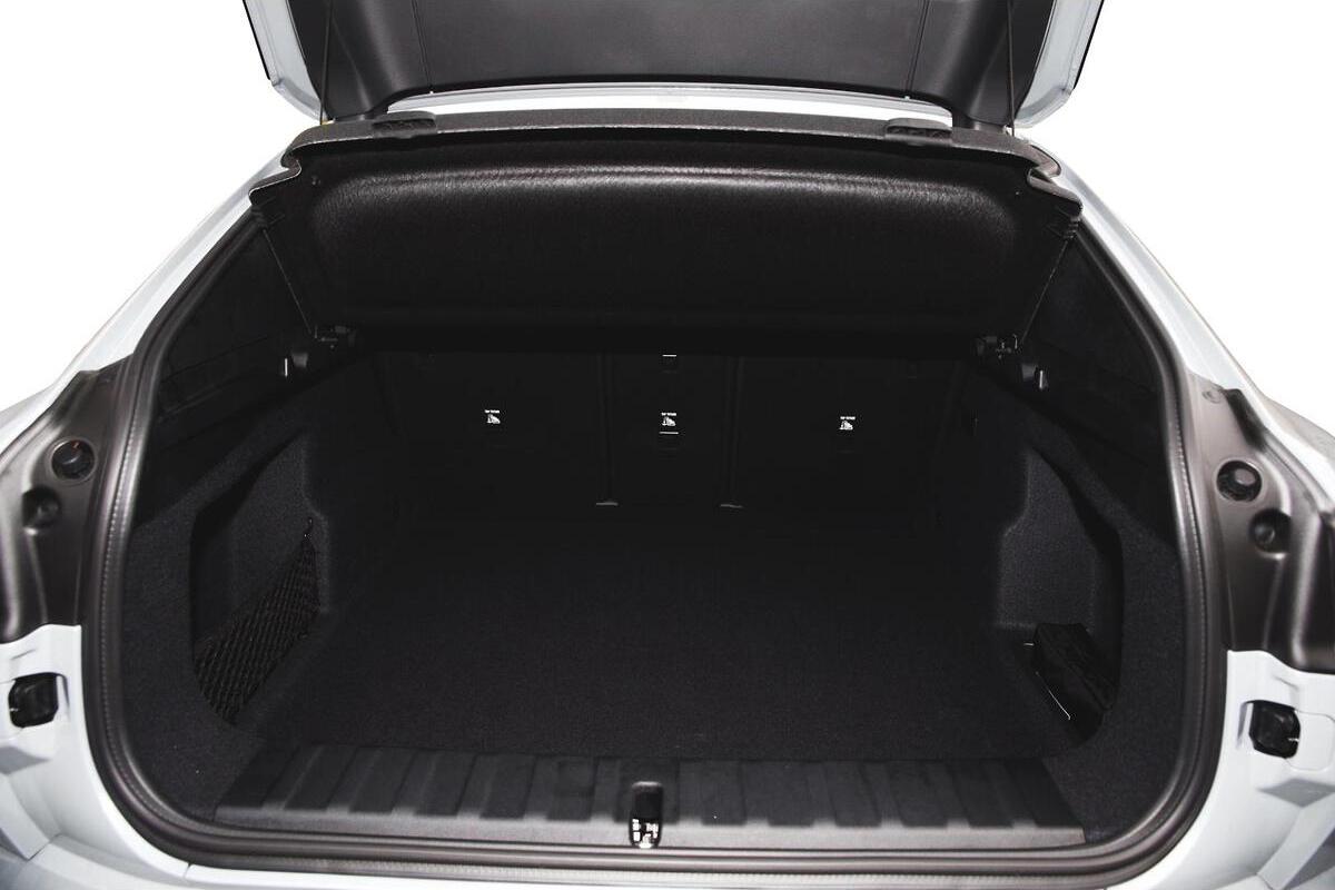 2024 BMW iX2 xDrive30 M Sport U10 Auto AWD image 9