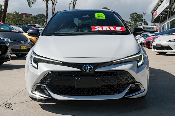 2023 Toyota Corolla ZR image 5