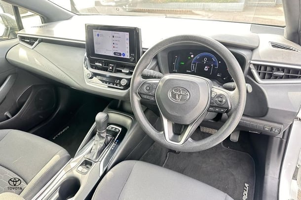 2022 Toyota Corolla Hatch Hybrid Ascent Sport image 13