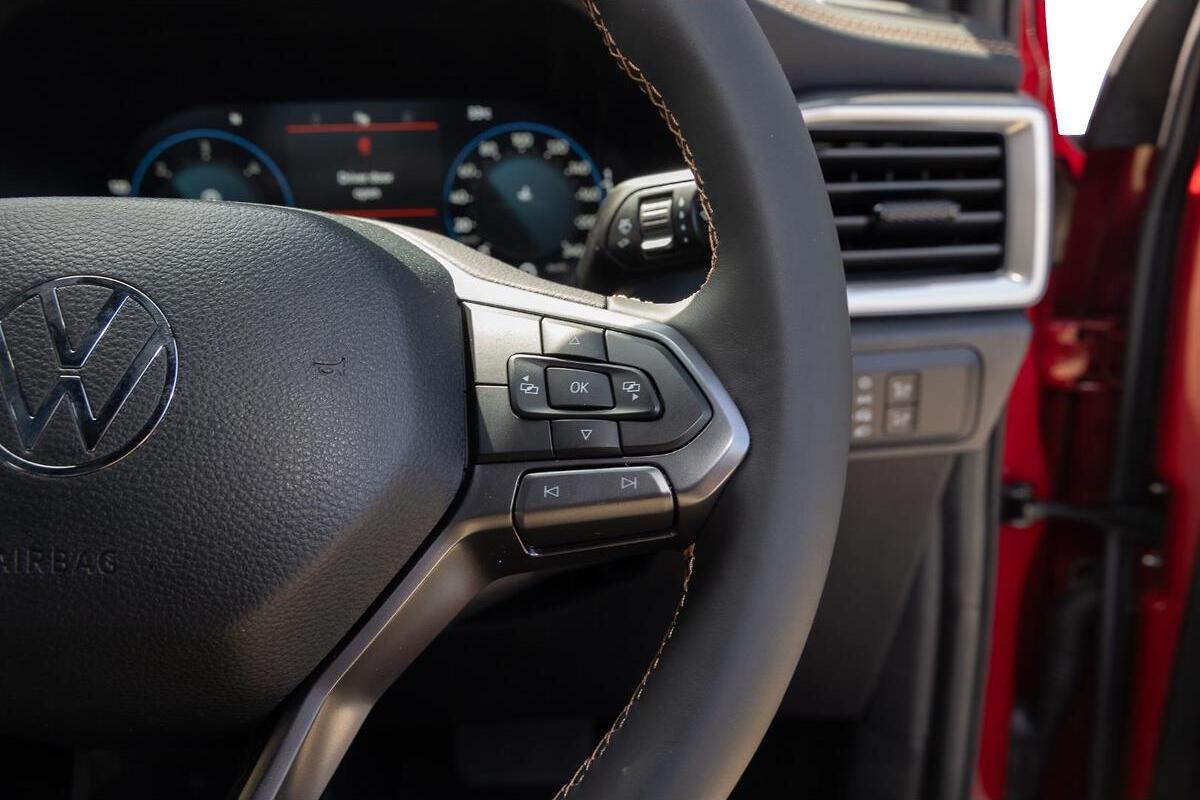 2024 Volkswagen Amarok TDI600 PanAmericana NF Auto 4MOTION Perm MY23 Dual Cab image 15