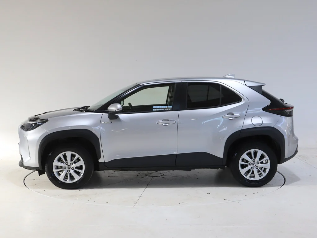 2022 Toyota Yaris Cross Hybrid GXL image 4